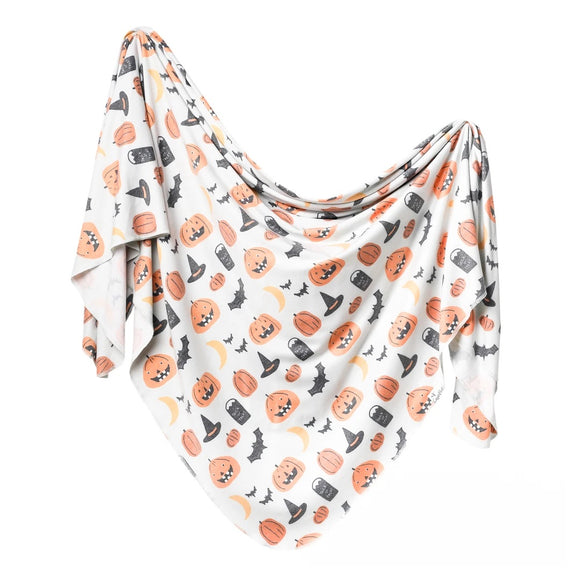 Knit Swaddle Blanket Trick